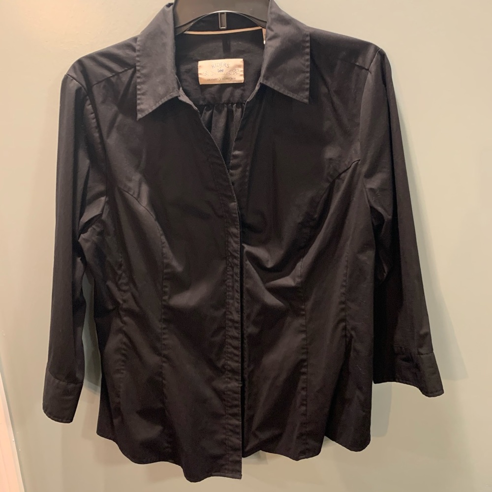 Slim-Fit Black Button Down Shirt